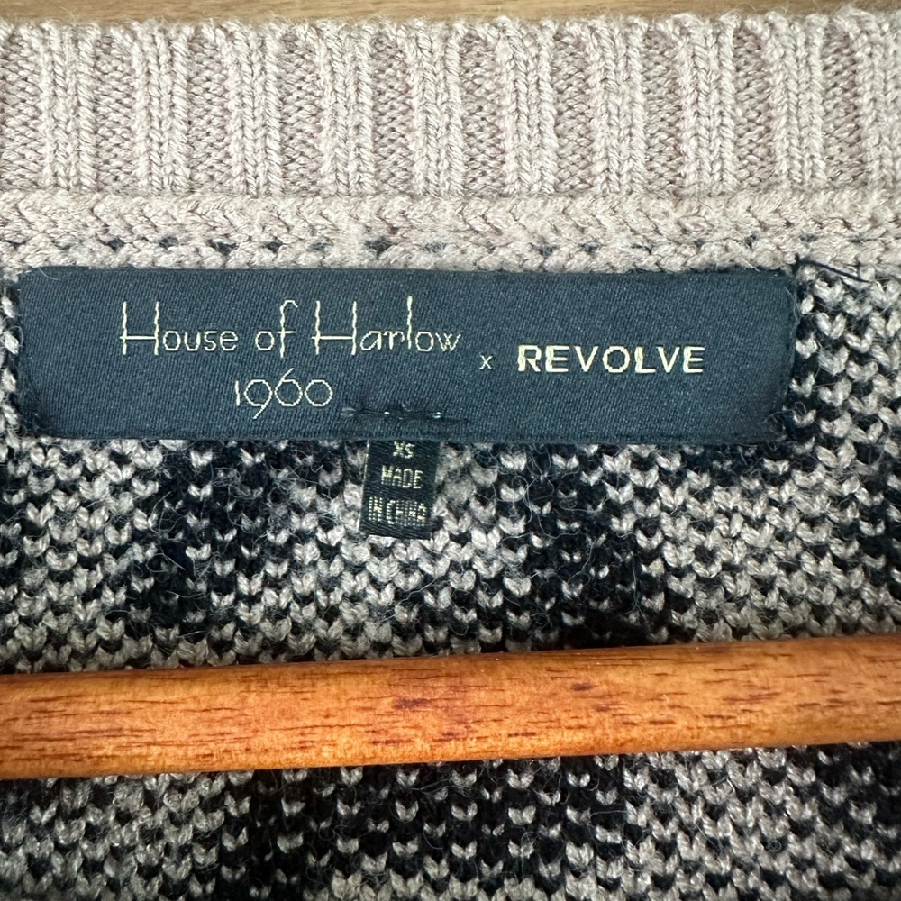 House Of Harlow 1960 x Revolve Leopard Callum Crewneck Sweater Women’s size XS​ - Picture 5 of 12